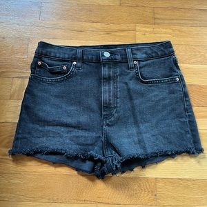 Aritzia Black Denim Forum Romy Slim Shorty Short Jean Shorts